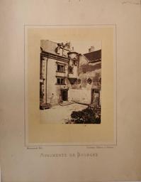 Cours haute de l'hôtel Lallemant, Bourges | Mieusement, Séraphin-Médéric (1840-1905) - Photographe. Photographe